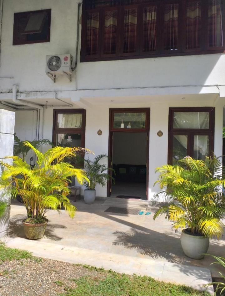 Sunworld Villa Unawatuna Esterno foto